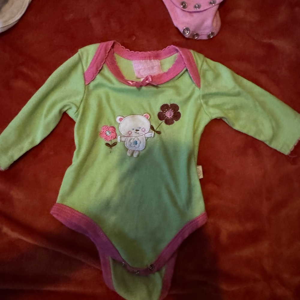Assorted Kids One Pieces Set - Picture 11 of 16